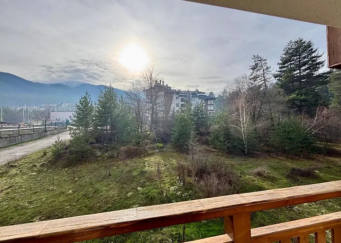 Kosara Home2host * بانسكو