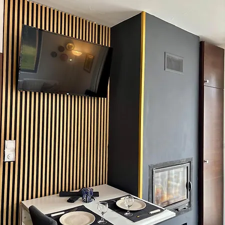 Kosara Home2host * בנסקו