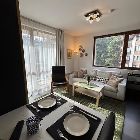 Kosara Home2host דירה